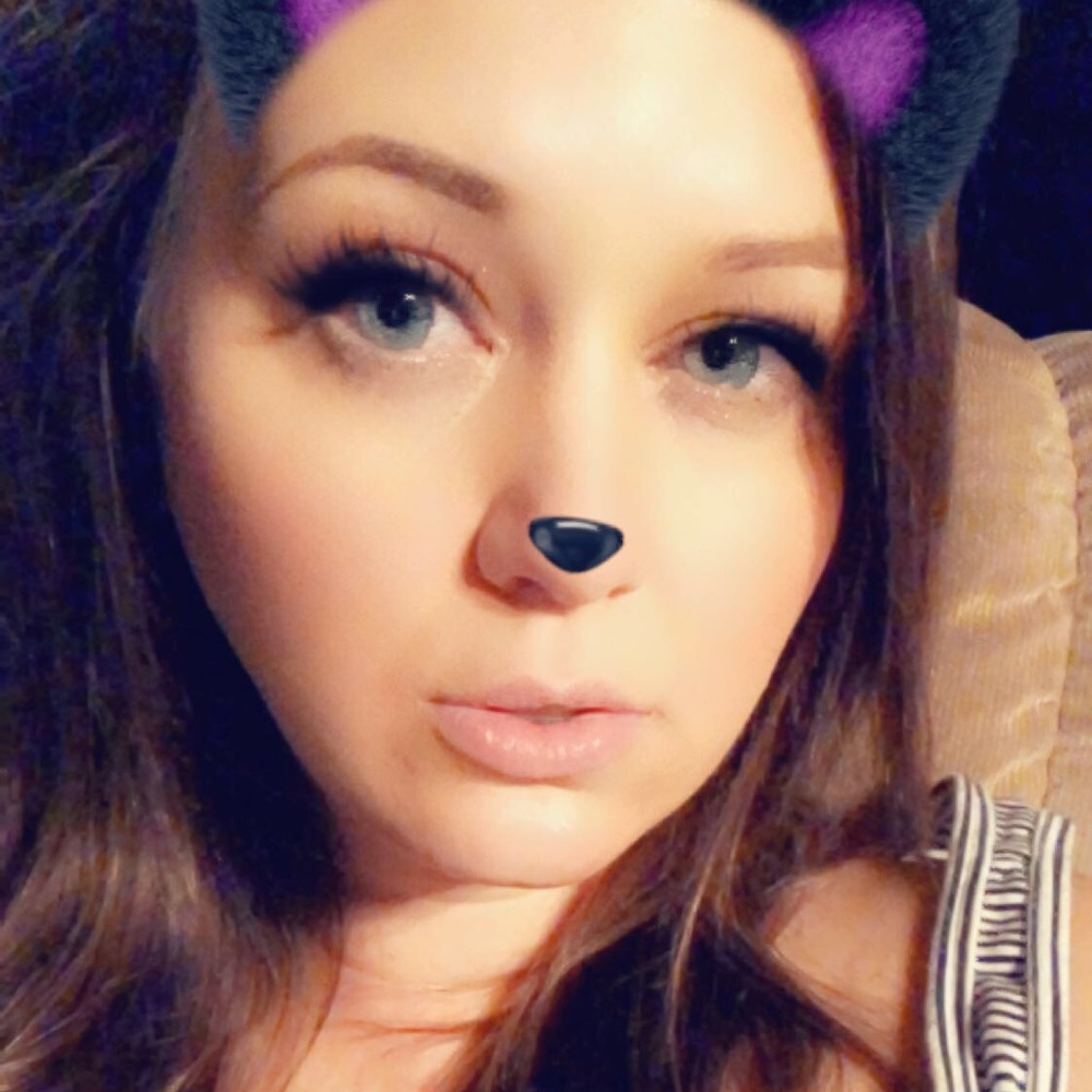 Meet your Posher, Shelly